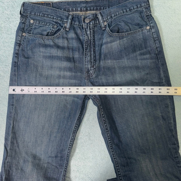Men's Levi's 514 Straight Jeans Waist 34x32 Medium Washed Wiskered - Picture 9 of 14